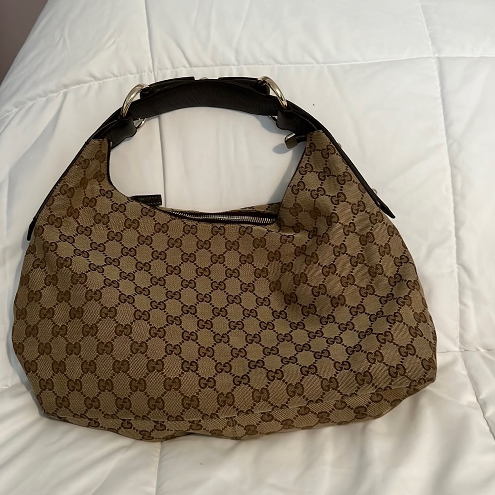 Beautiful hobo Gucci vintage bag